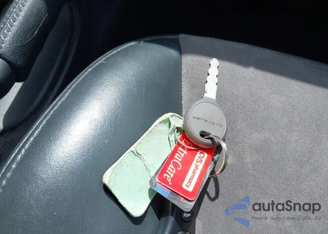 2005 Chrysler Sebring Limited z USA, uszkodzony, nr VIN 1C3EL66R25N704768